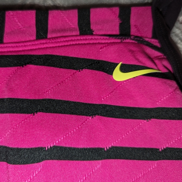 Nike Tank Top~New - Picture 2 of 7
